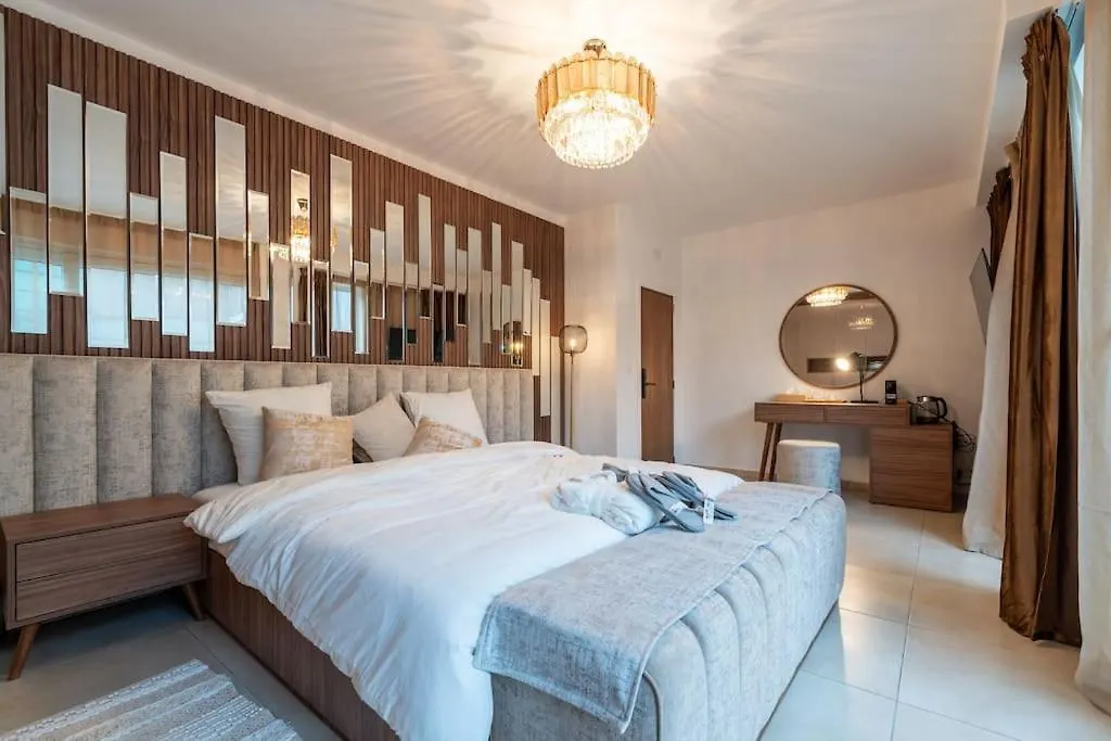 Luxueux Appartement 5 Chambre-Verifiez Le Numero Sur Les Images Brussels 0*,  Belgium